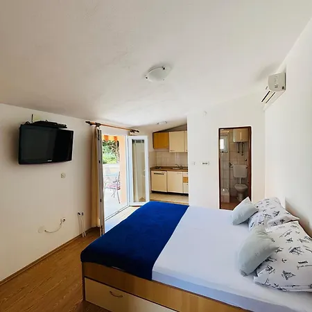 Apartment Studio